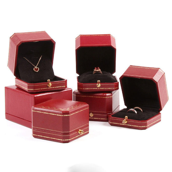 SSeeSY Luxury Western‑Inspired Designer‑Style Rigid Cardboard with Soft Velvet Lining Jewelry Box for Necklace Ring Earring Pendant